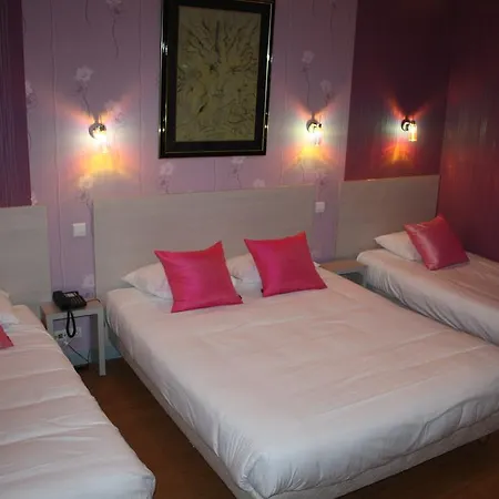 Hotel Republique